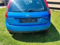 Second-hand Ford Fiesta 68 CP (50 kW) 2004 Albastru Hatchback