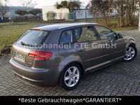 Gebraucht Audi A3 Attraction 125 PS (91 kW) 2012 Grau Kleinwagen