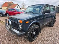 Gebraucht Lada Taiga 83 PS (61 kW) 2015 Grün SUV