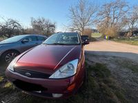 Gebraucht Ford Focus 74 PS (54 kW) 2000 Rot Limousine