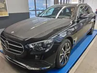 Gebraucht Mercedes E300 306 PS (225 kW) 2023 Schwarz Limousine