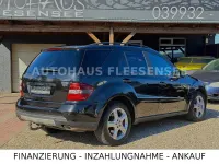 Gebraucht Mercedes ML320 224 PS (164 kW) 2011 Schwarz SUV