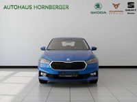 Neu Skoda Fabia Essence 116 PS (85 kW) 2025 Race blau metallic Limousine