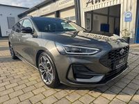 Gebraucht Ford Focus ST-Line X 155 PS (114 kW) 2025 Magneticgrau (metallic) Kombi