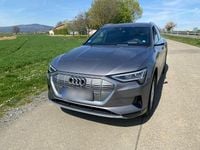 Gebraucht Audi e-tron Ambiente 300 kW (408 PS) 2019 Grau SUV