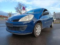 Gebraucht Renault Clio III Authentique 65 PS (47 kW) 2006 Blue roy Kleinwagen