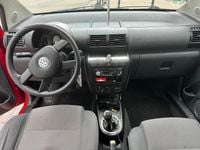 Gebraucht VW Fox 55 PS (40 kW) 2006 Rot Kleinwagen