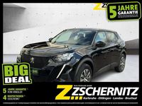 Gebraucht Peugeot e-2008 Active 100 kW (136 PS) 2022 Lackierung schwarz perla nera/ SUV