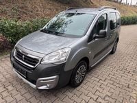 Gebraucht Peugeot Partner Tepee 120 PS (88 kW) 2017 Silber Van / Kleinbus