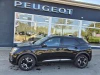 Neu Peugeot 2008 Allure 136 PS (100 kW) 2026 Schwarz SUV