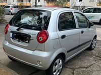 Gebraucht Chevrolet Matiz 69 PS (50 kW) 2009 Silber Kleinwagen