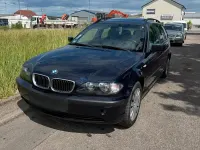 Gebraucht BMW 320 150 PS (110 kW) 2003 Blau Kombi