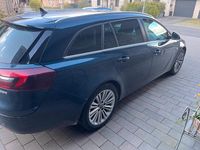 Gebraucht Opel Insignia 140 PS (102 kW) 2015 Grün Kombi