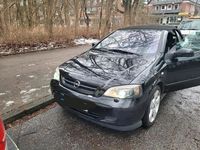 Gebraucht Opel Corsa 145 PS (106 kW) 2002 Schwarz Kleinwagen