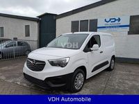Gebraucht Opel Combo Edition 102 PS (75 kW) 2020 Weiß Van / Kleinbus