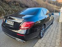 Gebraucht Mercedes E220 194 PS (142 kW) 2016 Schwarz Limousine