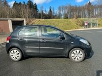 gebraucht Toyota Yaris (1 Hand gepflegt)