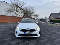 Gebraucht Kia Ceed Vision 136 PS (100 kW) 2021 Weiß Kleinwagen