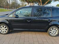 Gebraucht VW Touran Cup 105 PS (77 kW) 2014 Schwarz Van / Kleinbus