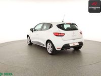 Gebraucht Renault Clio IV 73 PS (53 kW) 2016 Gletscherweiss Kleinwagen