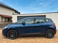 Gebraucht Renault Scénic Life 116 PS (85 kW) 2017 Blau Van / Kleinbus