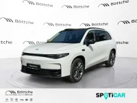 Gebraucht Leapmotor C10 215 PS (158 kW) 2026 Light white SUV
