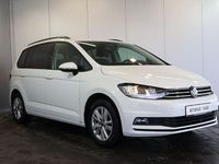 Gebraucht VW Touran Comfortline 150 PS (110 kW) 2024 Weiß Van / Kleinbus