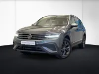 Gebraucht VW Tiguan Allspace Life 150 PS (110 kW) 2023 Grau SUV