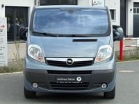 Używany Opel Vivaro Cosmo 114 KM (83 kW) 2014 Niebieski Minivan