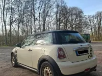 Usado Mini Cooper 122 CV (89 kW) 2010 Beige Utilitario