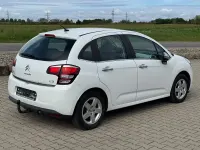 Gebraucht Citroën C3 SELECTION 82 PS (60 kW) 2013 Weiß Kleinwagen