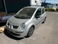 Używany Renault Modus 75 KM (55 kW) 2008 Szary Minivan