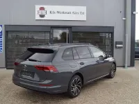 Gebraucht VW Golf VIII Life 116 PS (85 kW) 2023 Delfingrau metallic Kombi