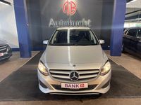 Gebraucht Mercedes B180 122 PS (89 kW) 2017 Silber Van / Kleinbus