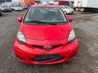 Gebraucht Toyota Aygo 68 PS (50 kW) 2010 Rot Kleinwagen