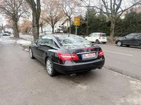 Gebraucht Mercedes E350 231 PS (169 kW) 2010 Schwarz Coupé