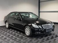 Gebraucht Mercedes E300 204 PS (150 kW) 2010 Schwarz Limousine