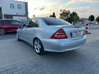 Gebraucht Mercedes C320 224 PS (164 kW) 2006 Silber Limousine