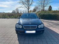 Gebraucht Mercedes C200 163 PS (119 kW) 2001 Schwarz Kombi