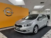 Gebraucht Kia Ceed Sportswagon 135 PS (99 kW) 2013 (9s) kirunasilber met. Kombi