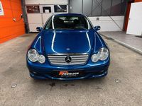 Gebraucht Mercedes C200 122 PS (89 kW) 2007 Blau Coupé