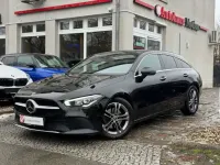 Gebraucht Mercedes CLA200 Shooting Brake 150 PS (110 kW) 2020 Schwarz Kombi