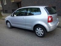 Gebraucht VW Polo Highline 64 PS (47 kW) 2002 Silber metallic Kleinwagen