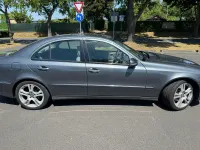Gebraucht Mercedes E320 224 PS (164 kW) 2008 Grau Limousine