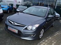 Gebraucht Hyundai i30 Classic 90 PS (66 kW) 2010 Grau Kombi