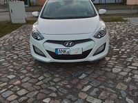 Gebraucht Hyundai i30 Edition 99 PS (72 kW) 2014 Weiß Kombi