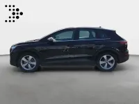 Second-hand Audi Q4 e-tron Comfort 150 kW (204 CP) 2023 Negru SUV