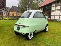 Gebraucht Micro Microlino 11 kW (16 PS) 2024 Grün Kleinwagen