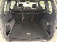 Gebraucht VW Touran Highline 150 PS (110 kW) 2016 Pure white (weiß) Van / Kleinbus