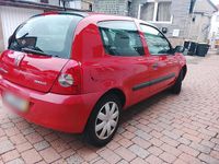 Gebraucht Renault Clio II 60 PS (44 kW) 2007 Rot Kleinwagen